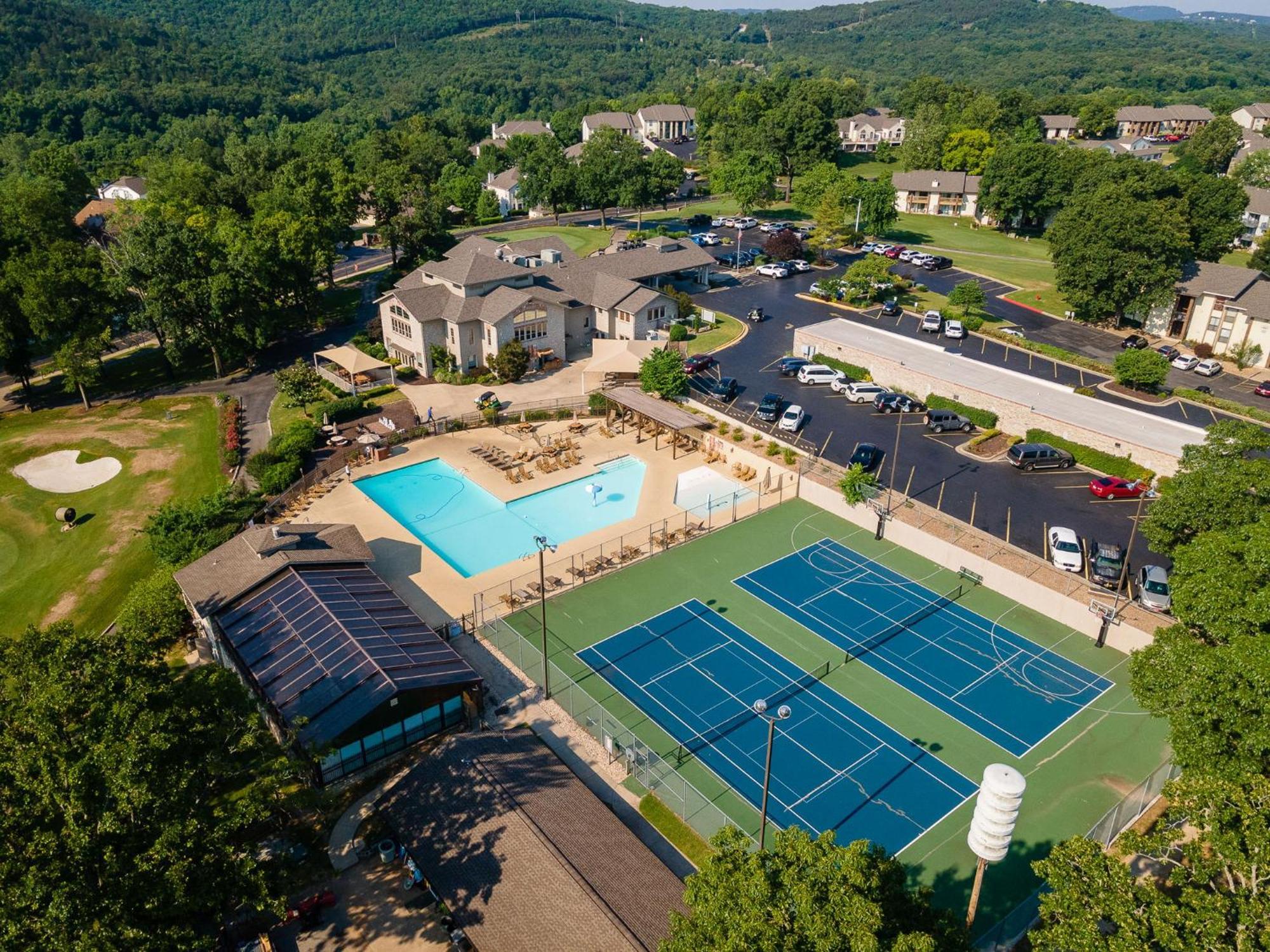 Elegant Lakeside Retreat In Branson Zewnętrze zdjęcie